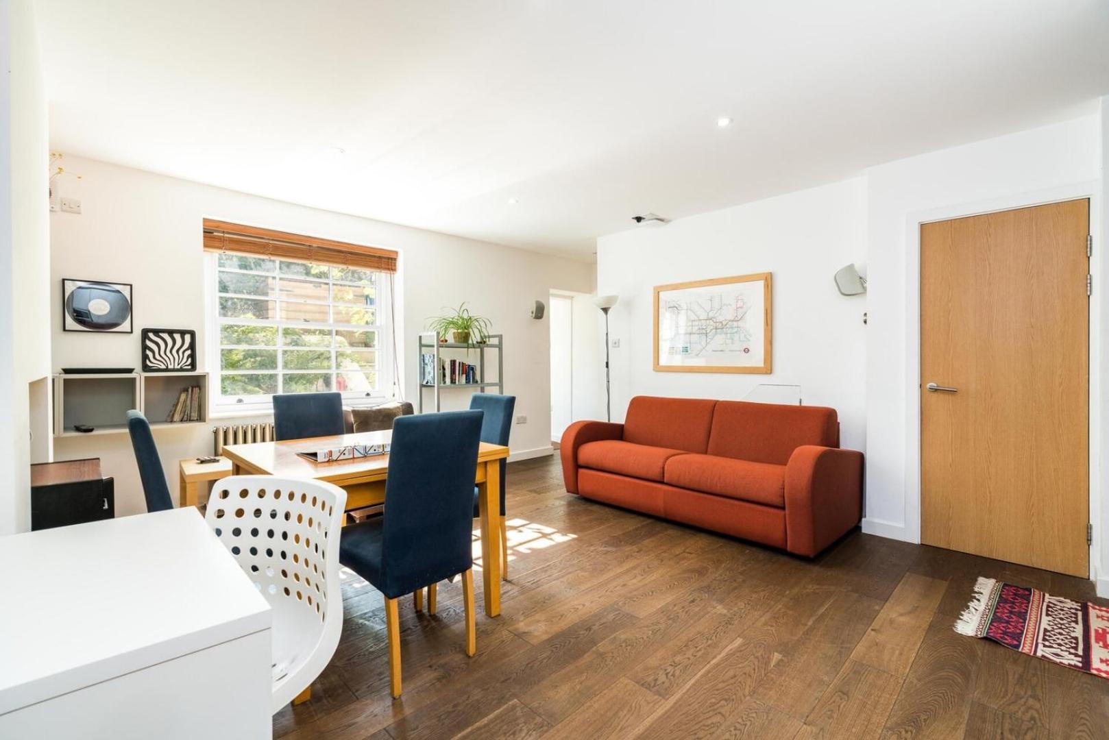 Charming 2 Bedroom In Kentish Town Apartment